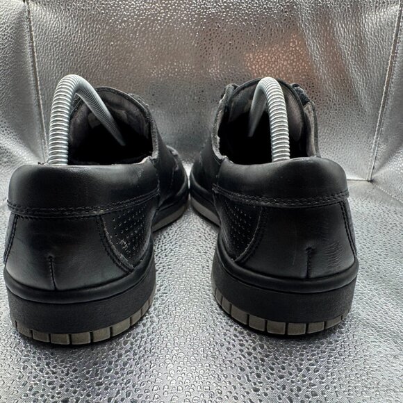 Size 9 Nike Mad Jibe Black Leather Mens Lace Up Low Top Sneaker Shoes 313264-002 main image 7